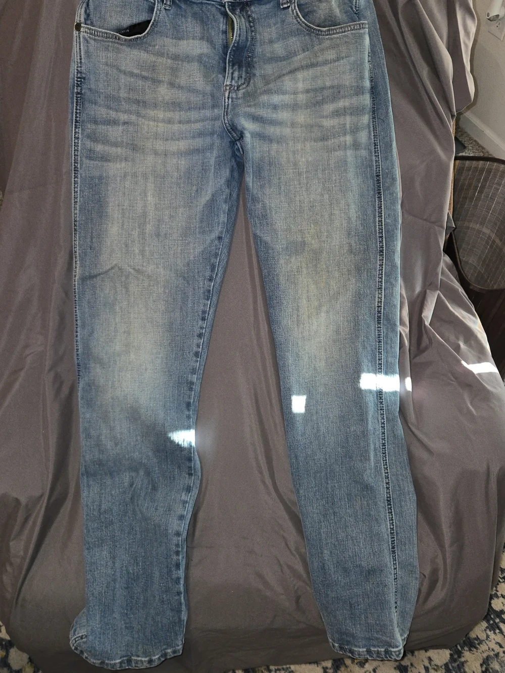Wrangler Men Faded Light Blue Straight Leg Jeans